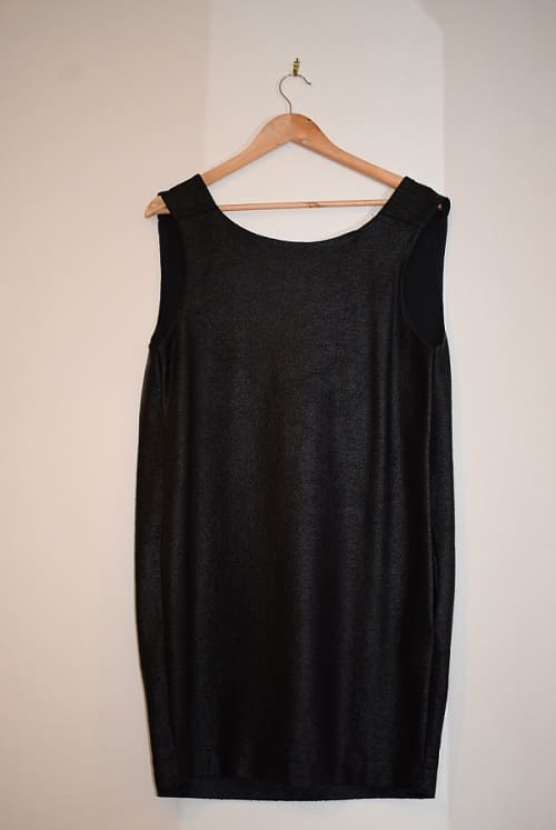 Petite robe noir Oversize (Vendu) – Image 4