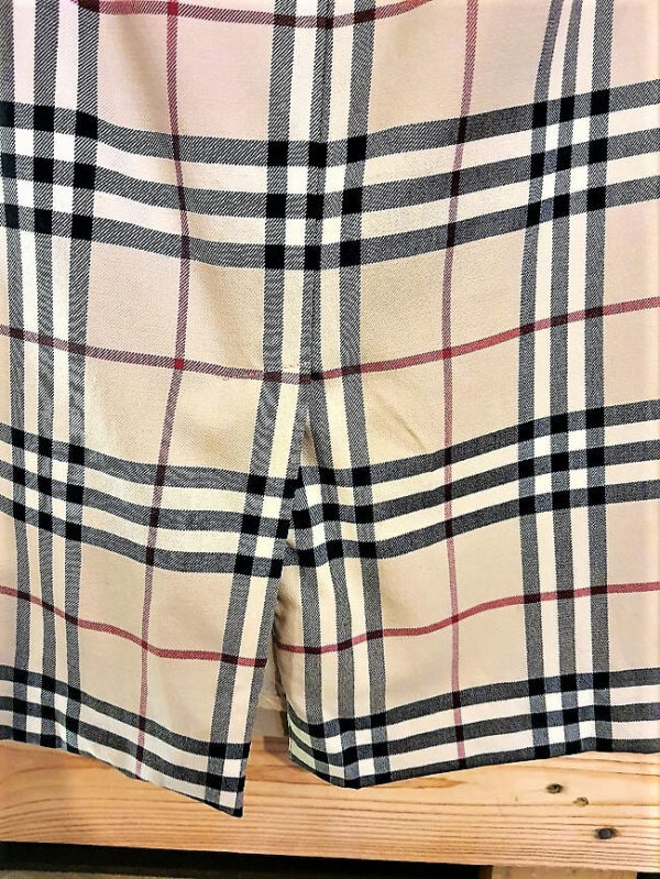Burberry – Image 3