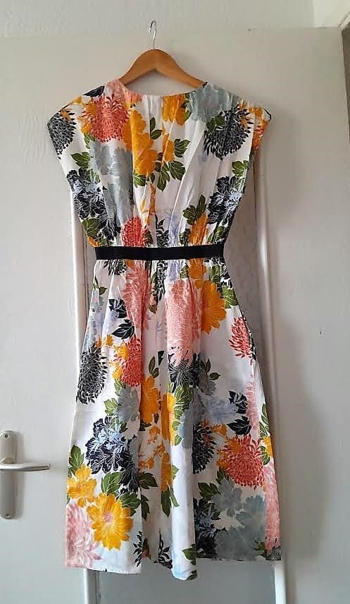 Zara basic robe hotsell