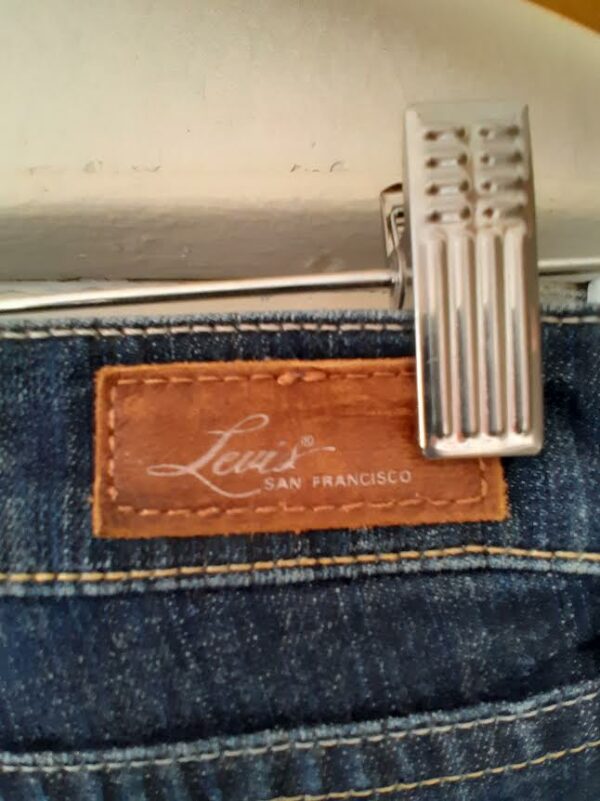 Jean Levi's Demi Curve – Image 2
