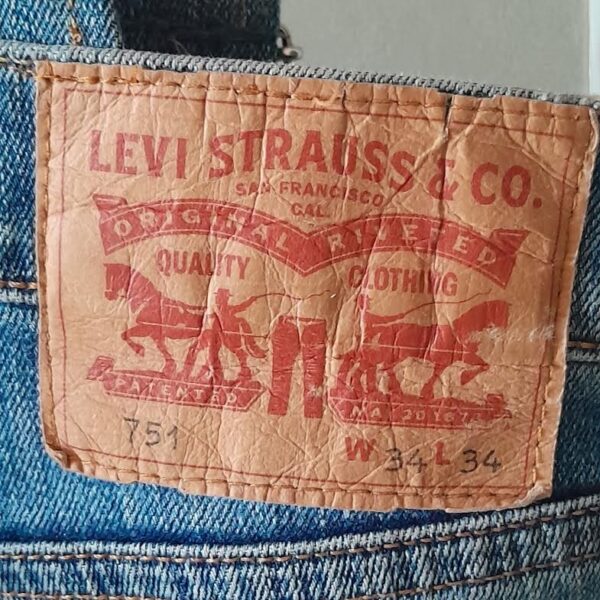 Combi-Short Levi's Eureka Culture Vintage ( Vendu ) – Image 5