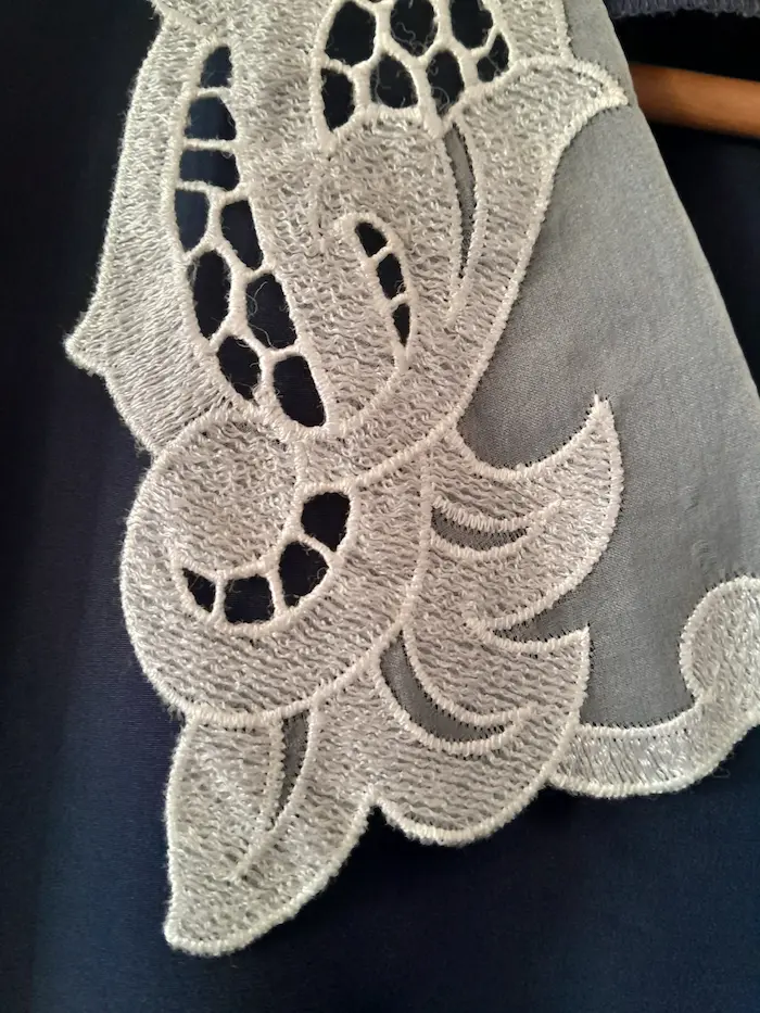 Chemisier Vintage Col Organza Canda – Image 3