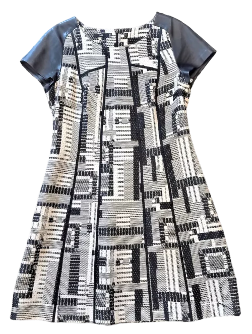 Robe Stills Architecture Vintage