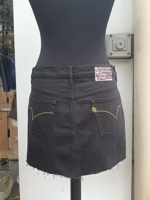 VOLCOM Brand Jeans – Image 3