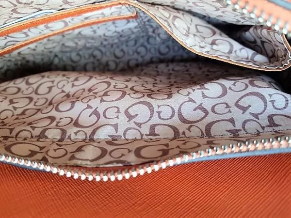 Guess – Image 4
