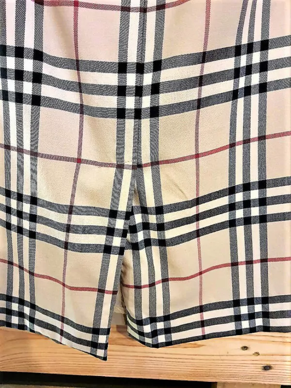 Burberry – Image 3