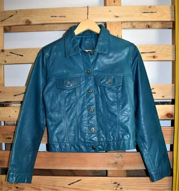 Gap – Image 2