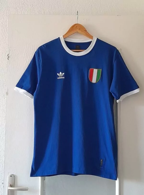 Adidas T-shirt Italia Fifa Team ( Vendu ) – Image 11
