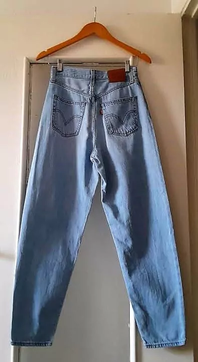 Jean Levi's High Loose Taper – Image 11