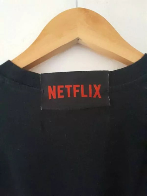 T-shrit Diesel Netflix Lacasa Papel – Image 3