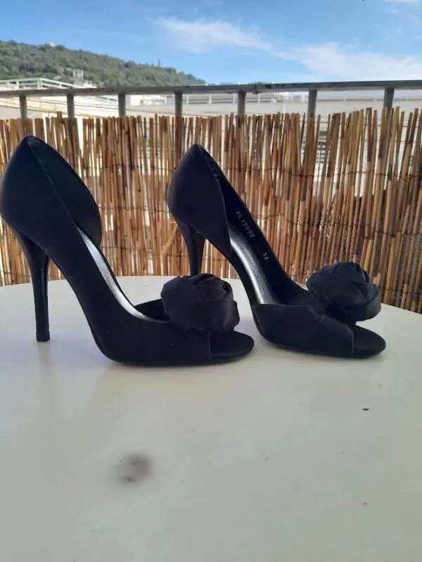 Stuart Weitzman – Image 6