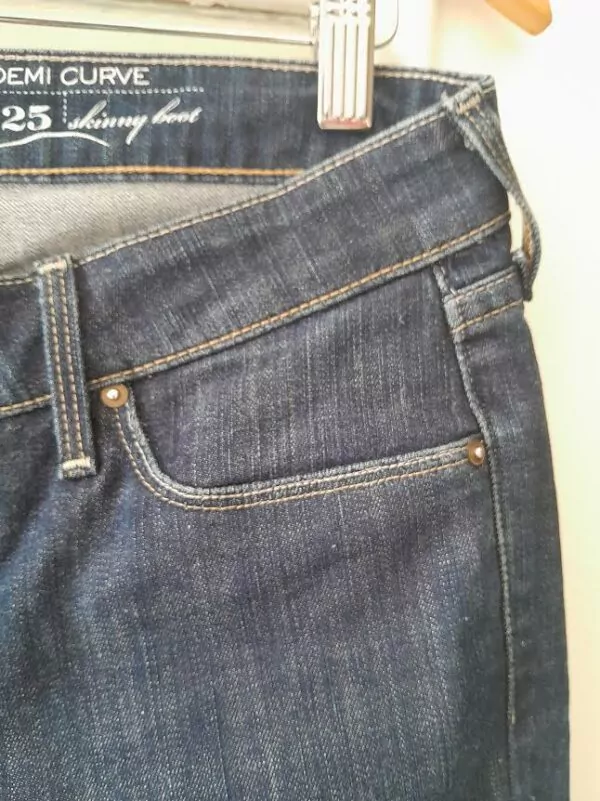 Jean Levi's Demi Curve – Image 11