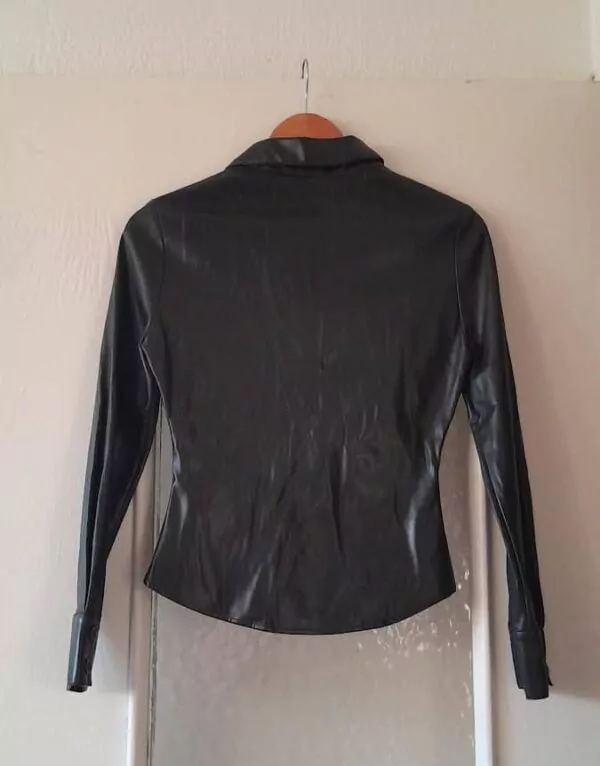 Zara Chemise Drapée Similicuir – Image 6