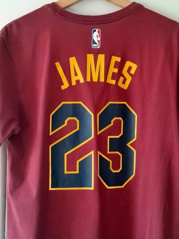 T-shrit Nike Lebron James Cleveland 5 ( Vendu ) – Image 6