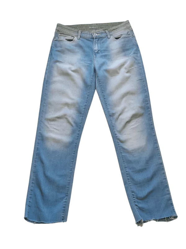 Jean Levi's Demi Curve Mic Frise Slim
