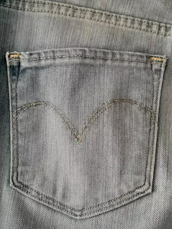 Jean Levi's Demi Curve Mic Frise Slim – Image 6