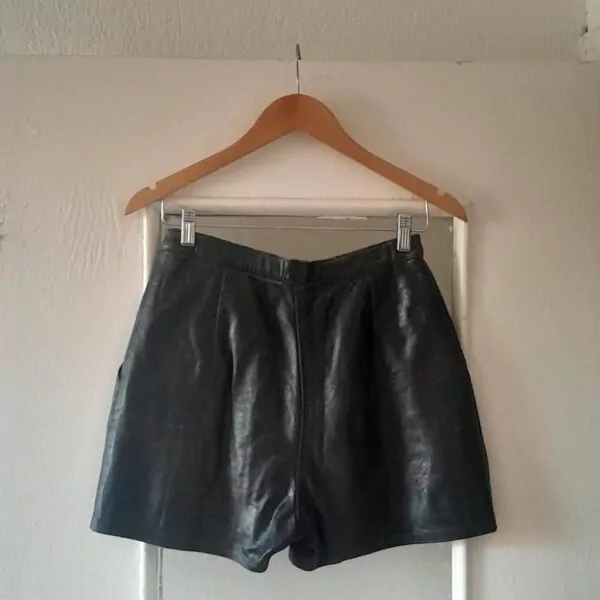 Short en cuir Pole Nord Vintage – Image 4
